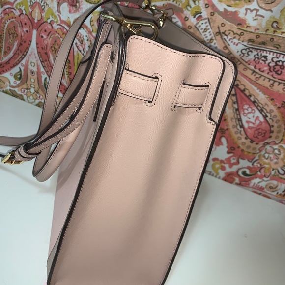 Michael Kors Purse - Picture 3 of 6